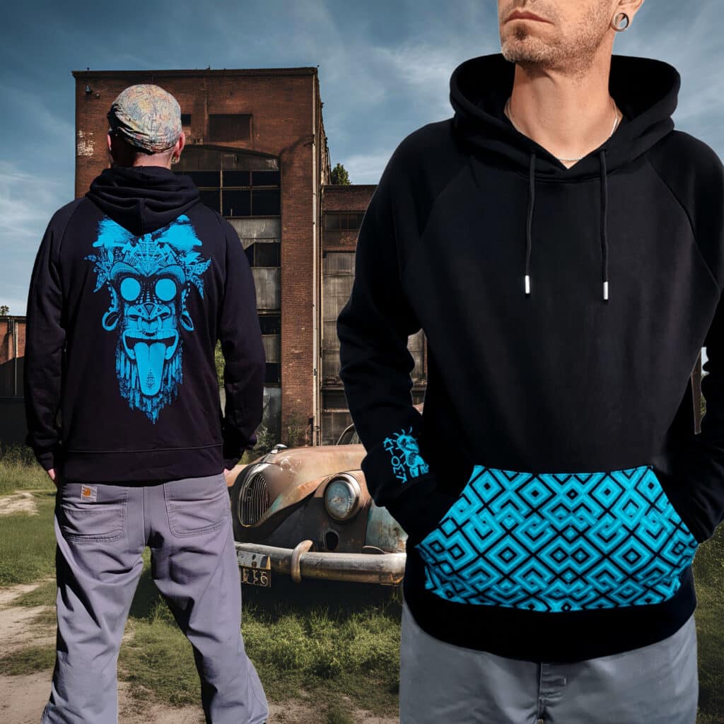 sweat noir | singe bleu | poche sérigraphiée