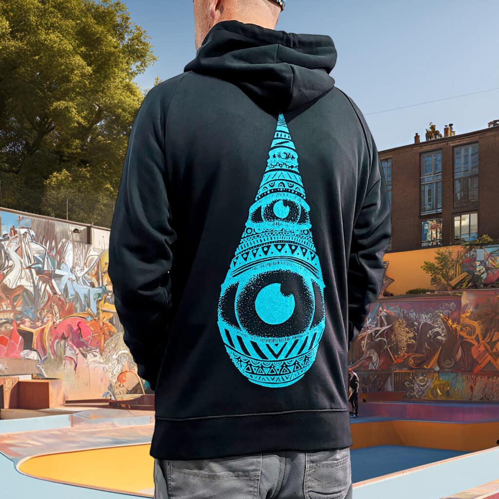 sweat noir | goutte bleue