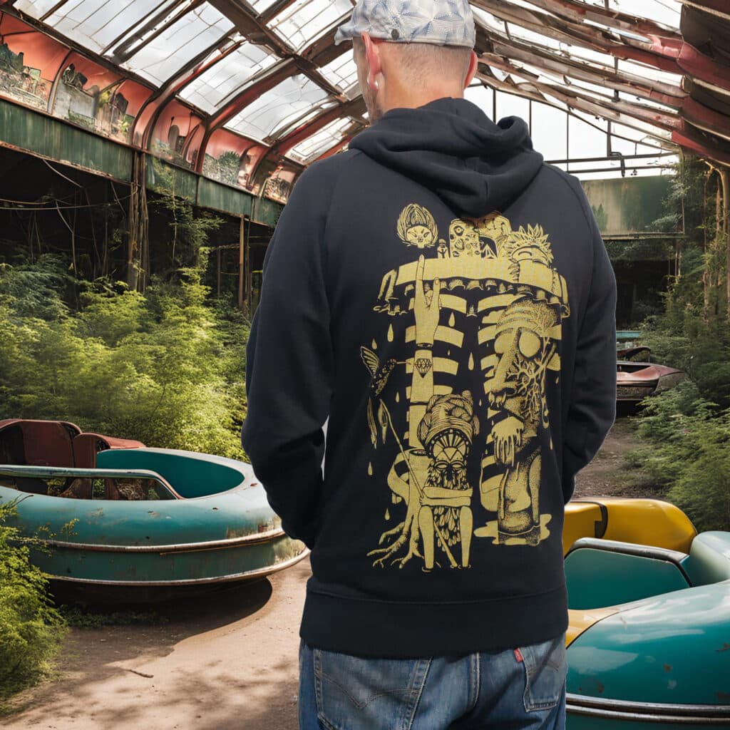 sweat noir | hello tiki doré